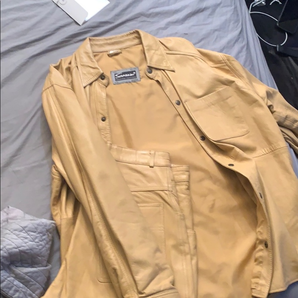 Yellow leather outfit